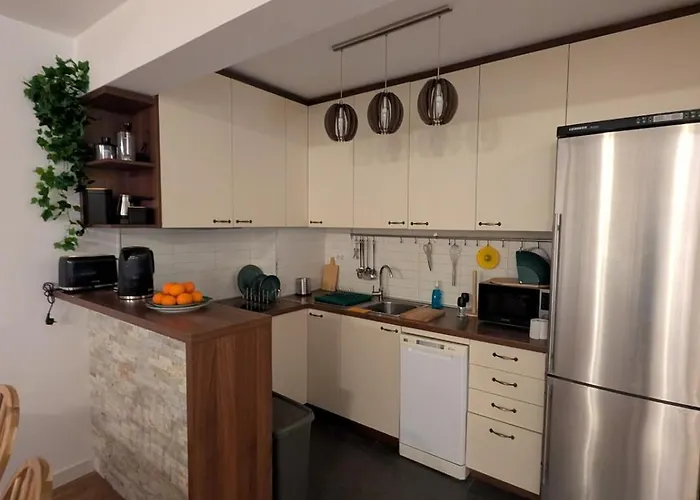 Apartment Nova Vracar - Luxury & Private Parking Belgrade